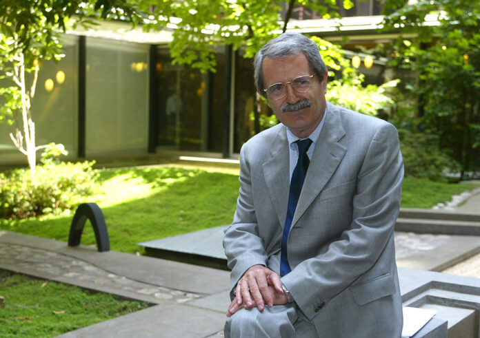 Roberto Morrione_2004-07-21TECNAVIA_PHOTO_GENERALE_534771 Roberto Morrione - foto Ansa per ufficio stampa Rai.
